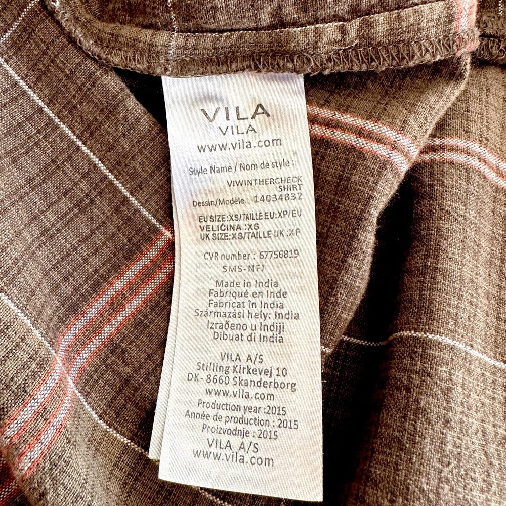 VILA Women’s Plaid Button Down Shirt in 100% cotton - Picture 6 of 8